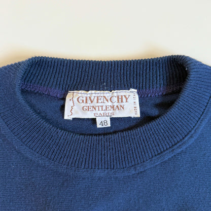 GIVENCHY