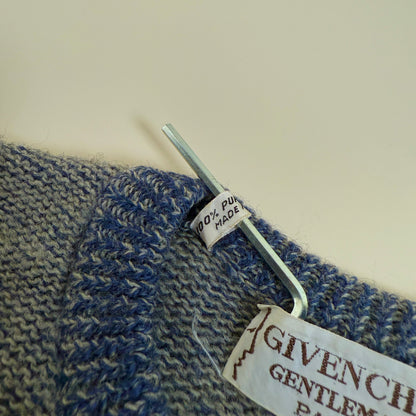 GIVENCHY